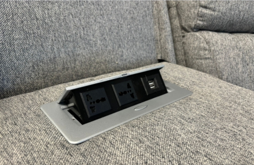 Screenshot_20231210_153233_WhatsAppBusiness