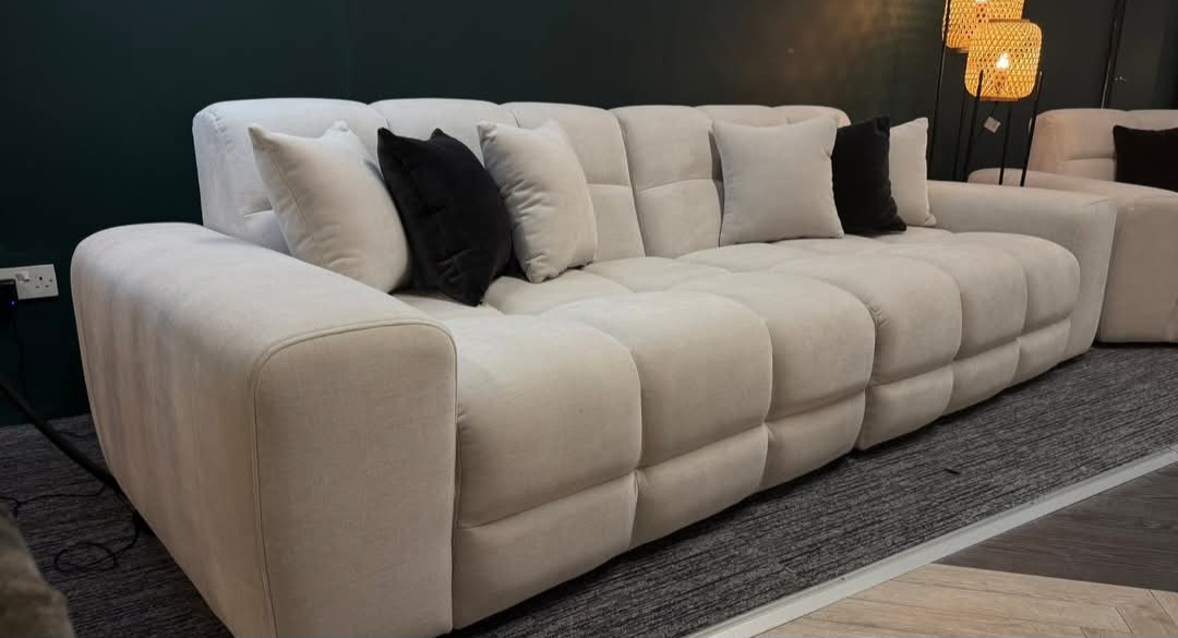 Jacob 4 seater sofas - Colours beige or black
