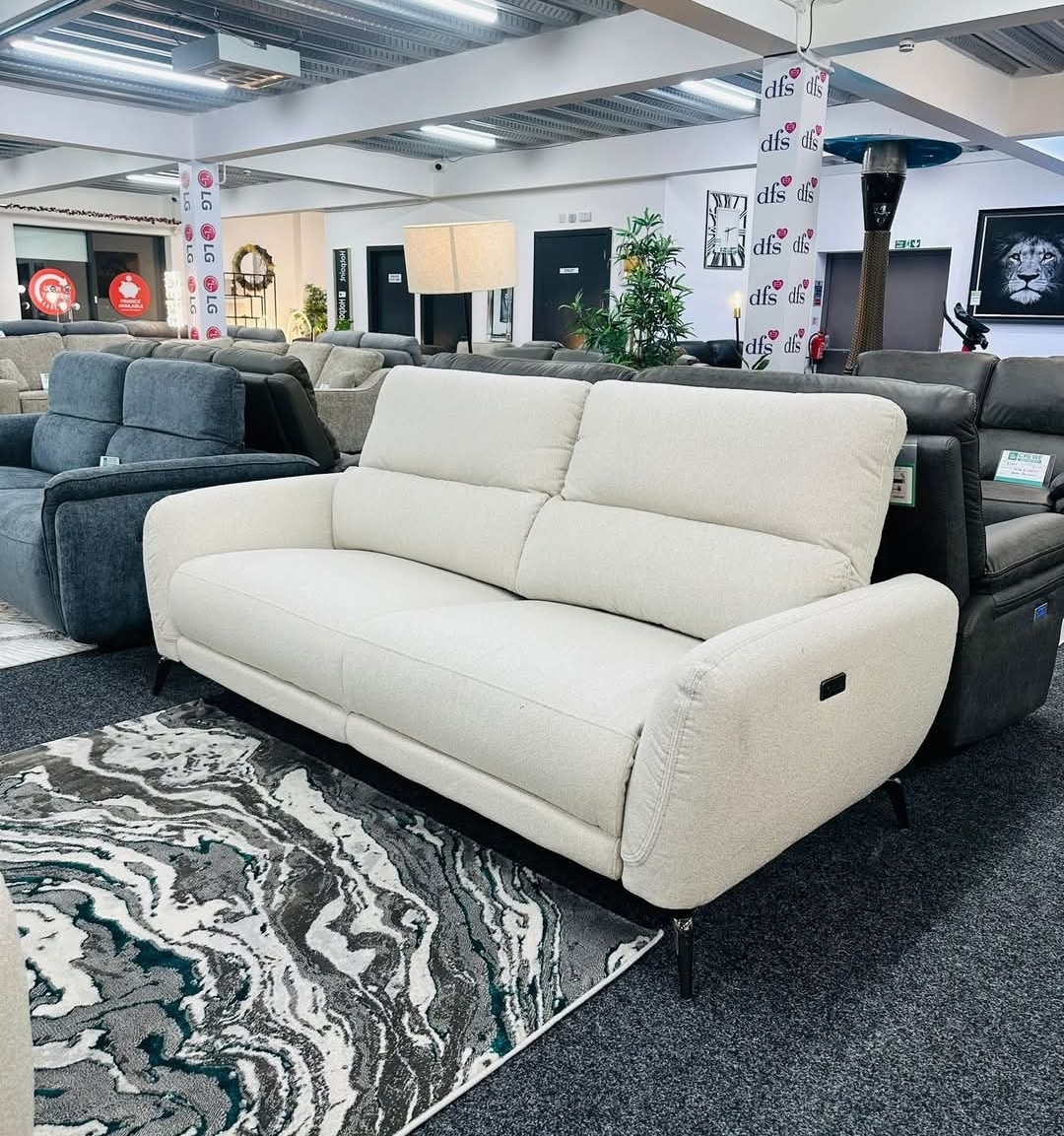 Screenshot_20251114_110159_Facebook