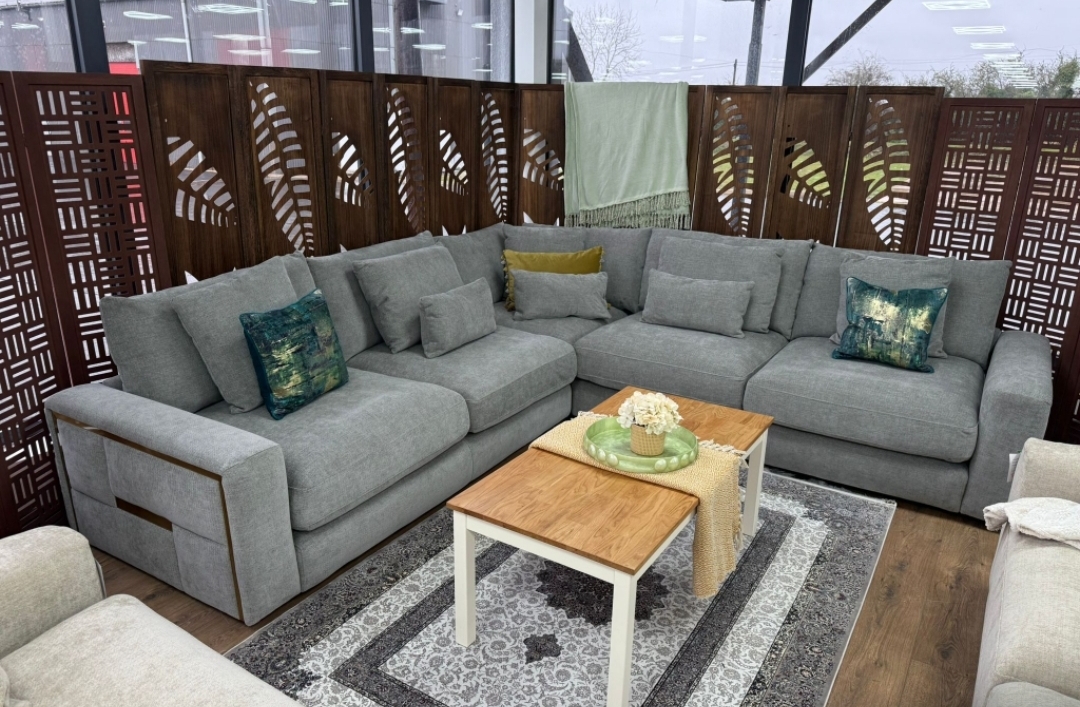 Screenshot_20251127_211503_WhatsAppBusiness